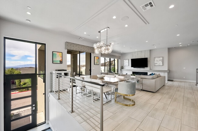 Foto del edificio - 1229 Starview Peak Ct