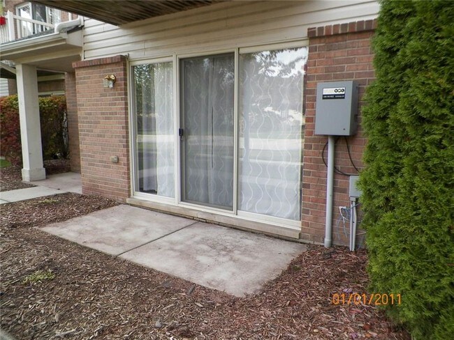 Foto del edificio - 390 Brookfield Dr