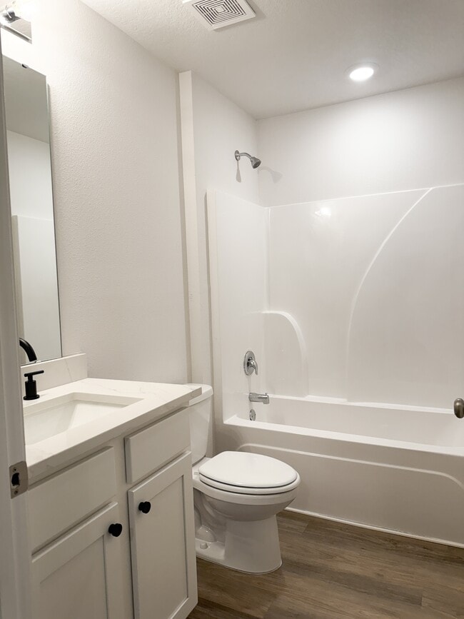 Building Photo - 6359 June Bug Dr