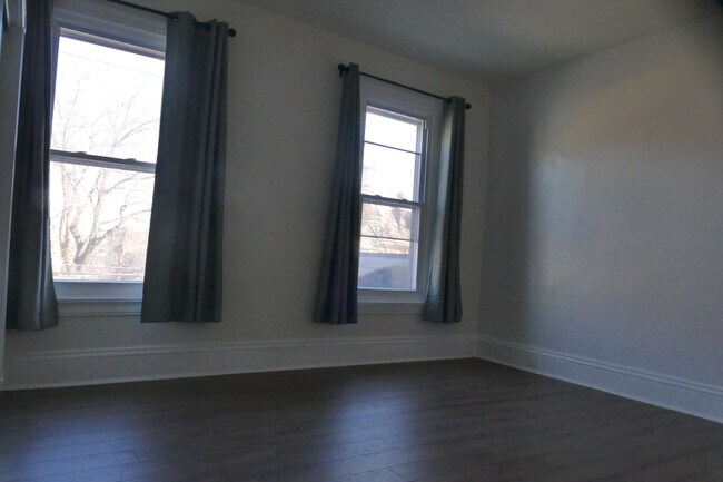 Building Photo - 4414 Locust St