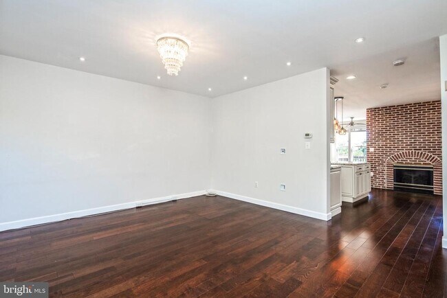 Foto del edificio - 44179 Paget Terrace