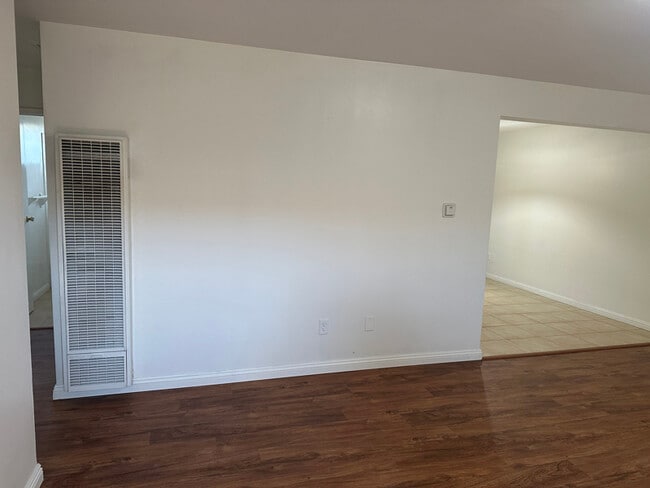 Foto del edificio - 5134 Clara St