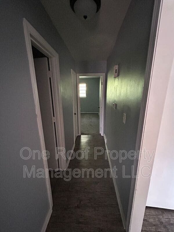 Building Photo - 5304 Ditzler Ave