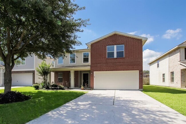 Building Photo - 4314 Amaryllis Ave