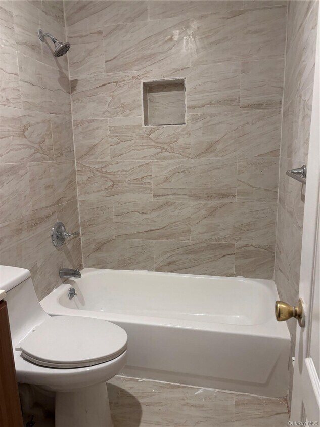 Foto del edificio - 147-29 Springfield Ln