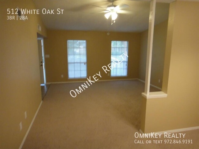 Building Photo - 512 White Oak St