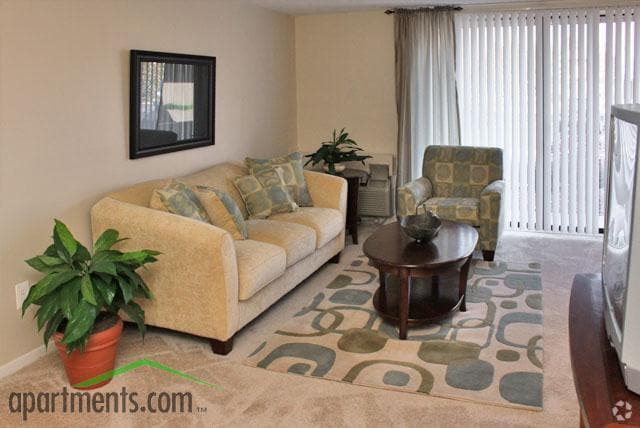 Sala de estar - Solaire Senior Living
