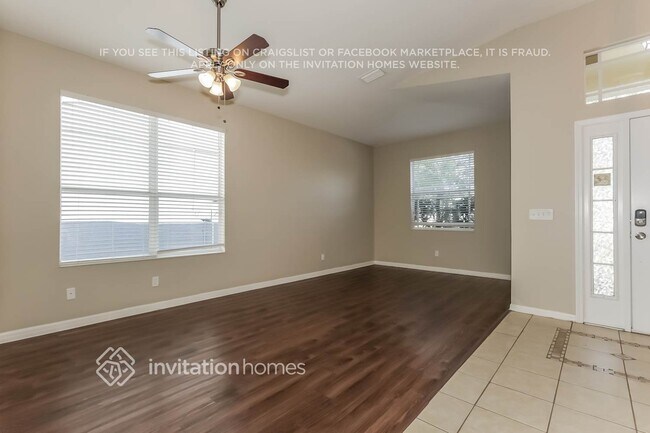 Foto del edificio - 8716 Sandy Plains Dr