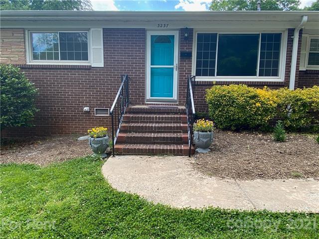 Foto del edificio - 3237 Harrow Pl