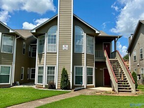 Building Photo - 241 Waters Edge Ln