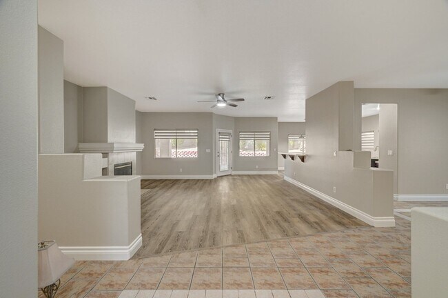 Building Photo - Marvelous Single Story, 3 Bedroom Home with NO HOA!