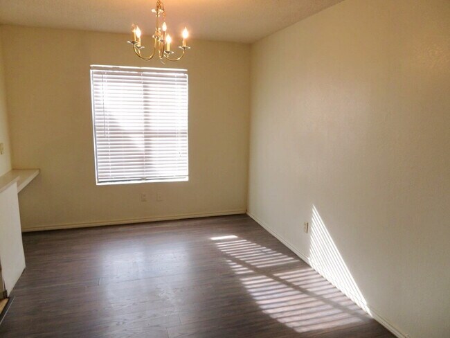 Foto del edificio - Beautiful Home Located In Shadow Hills & F...