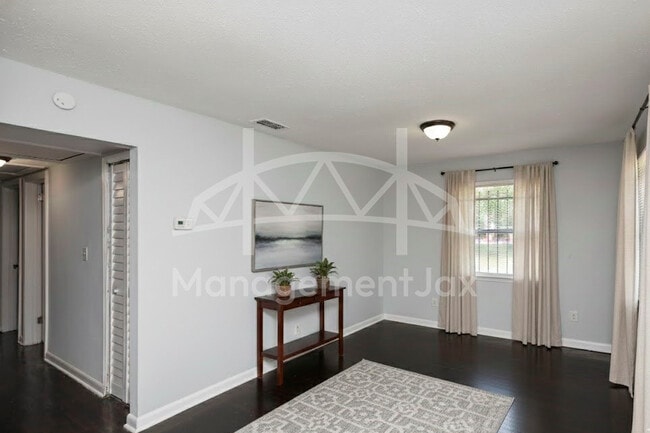 Photo - 1839 W 30th St House