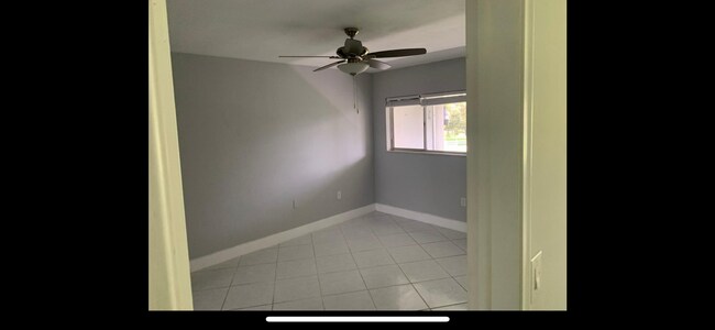 Foto del edificio - 6720 Arbor Dr