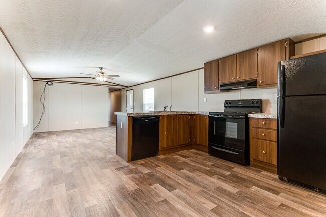 Foto del edificio - Charming 3-Bed, 2-Bath Mobile Home in Thor...