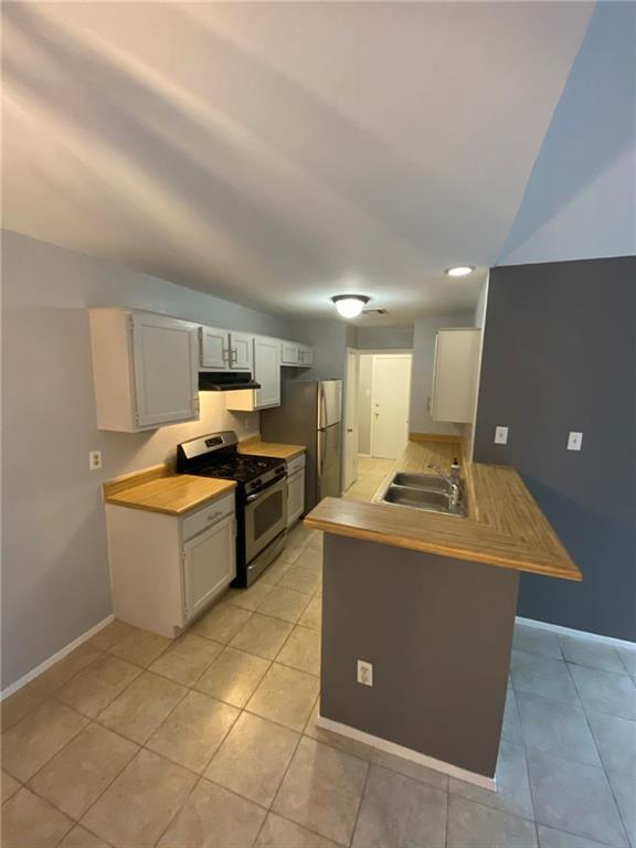Building Photo - 12309 Alderbrook Dr