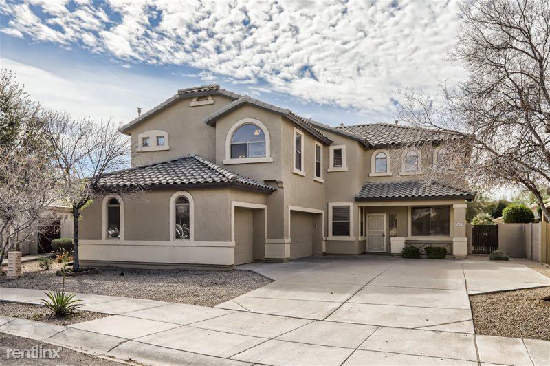 4 br, 3 bath House 16325 W Monroe St UNIT House Rental in Goodyear