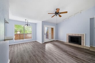 Building Photo - 1212 Horizon Trail