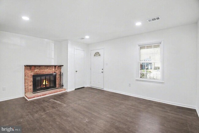 Foto del edificio - 14113 Morrison Ct