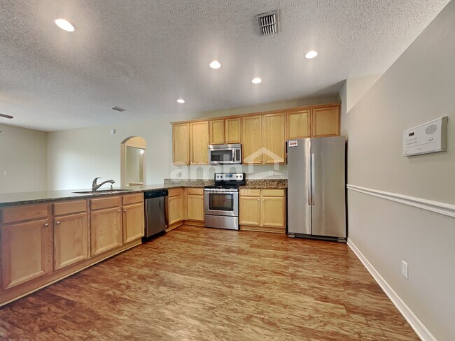 Foto del edificio - 3634 Meadowgreen Ln