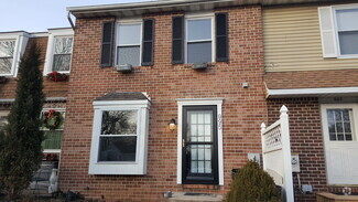 Building Photo - 995 Bern Dr