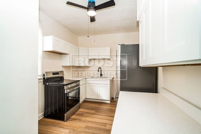 Foto del edificio - 237 Midland Ave