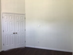 Building Photo - 3709 Breckenridge Dr