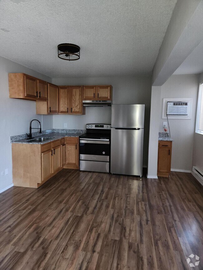 Enchanted Park Apartments under 2,000 Albuquerque, NM 2 Rentals