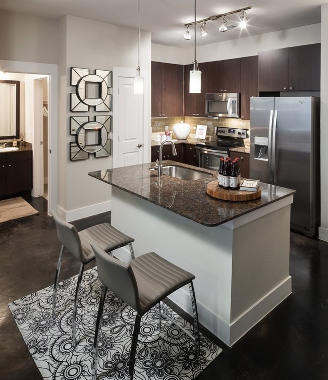 Kitchen - Lakeside Urban Center