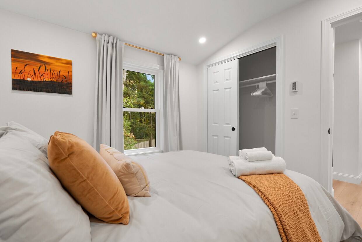 Foto del edificio - 361 W Pleasant St