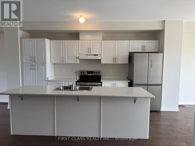 Building Photo - 11 Prince William Blvd