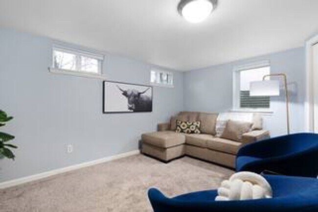 Foto del edificio - Elm Street Duplex