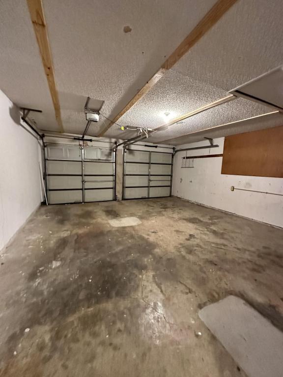 Building Photo - 316 Woodard  Ln
