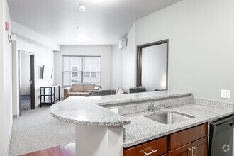 2BR, 2BR - 800SF - 2x2 - Kitchen - Union at Midtown