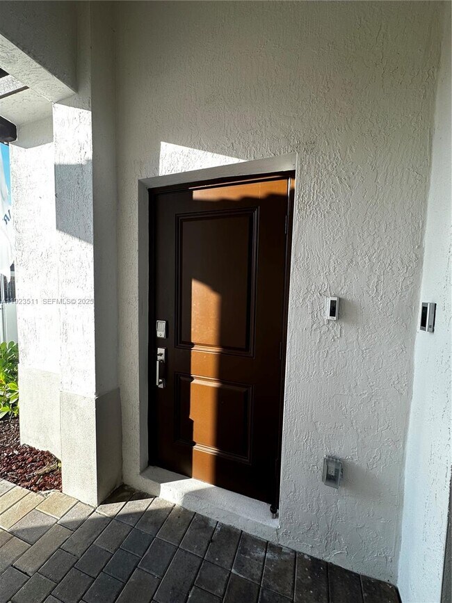 Foto del edificio - 2288 SE 30th St