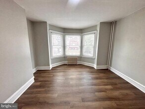 Building Photo - 223 S 49th St
