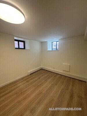 Foto del edificio - 32 Reedsdale St