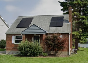 Building Photo - 464 Cloverdale Ave