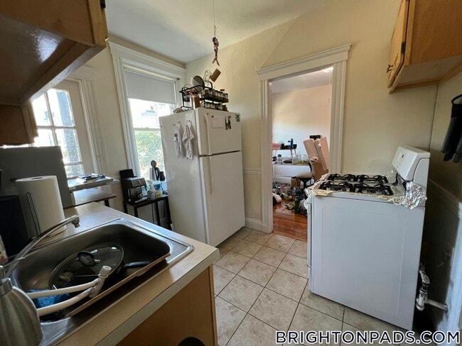 Building Photo - 135 Washington St