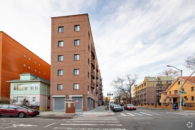 Building Photo - 14219 Cherry Ave