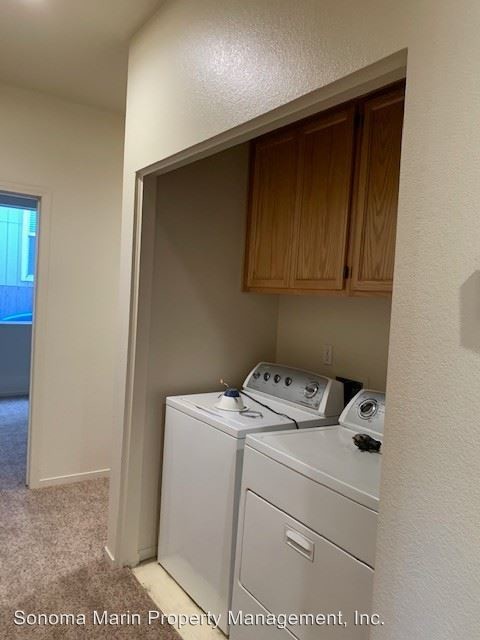 Foto del edificio - 3 br, 2 bath House - 295 Burt Street