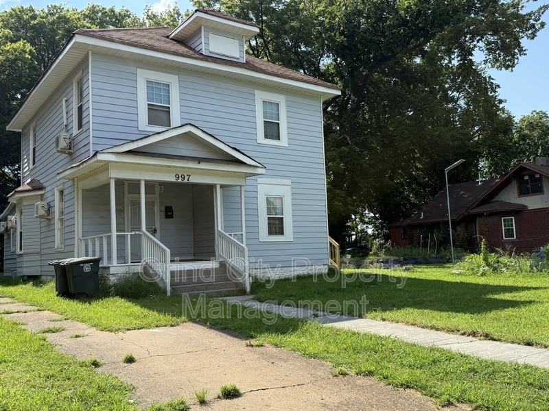 Photo - 997 South Willett Street - 1