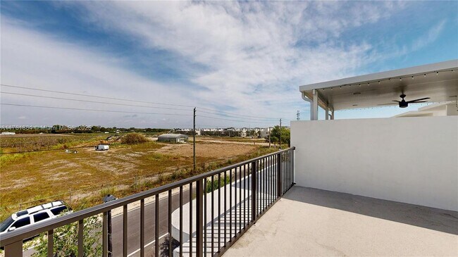 Foto del edificio - 14578 SW 260th St