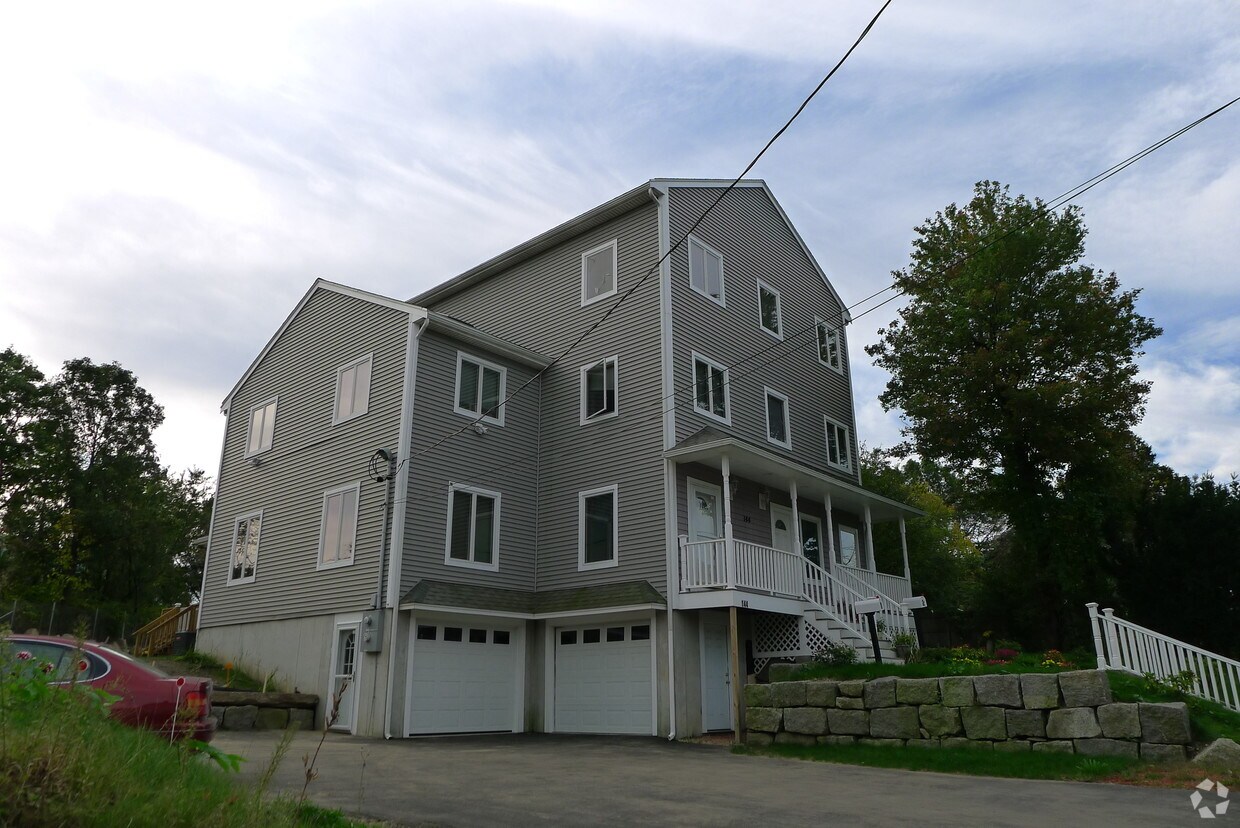 Primary Photo - 144 West St
