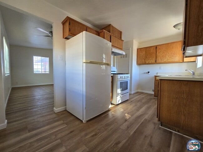 Foto del edificio - 1467 Hamilton Ave