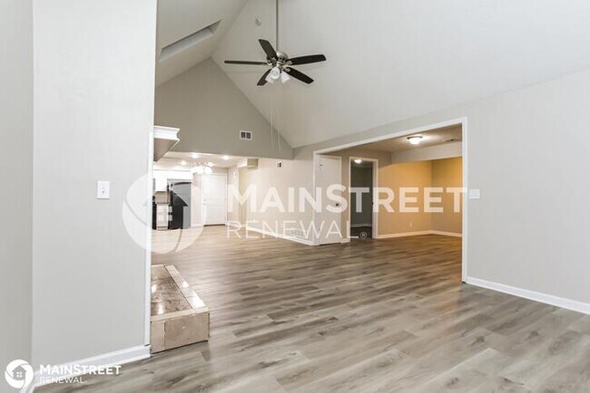 Building Photo - 8512 E 108th Ter., Kansas City, MO 64134