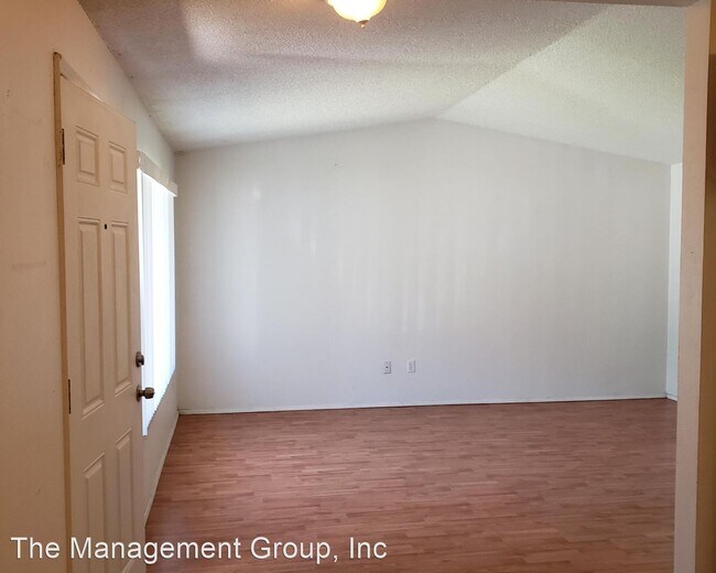 Foto del edificio - 2 br, 1 bath House - 11003 NE 48th Circle