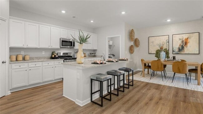 Foto del edificio - 114 Red Maple Wy