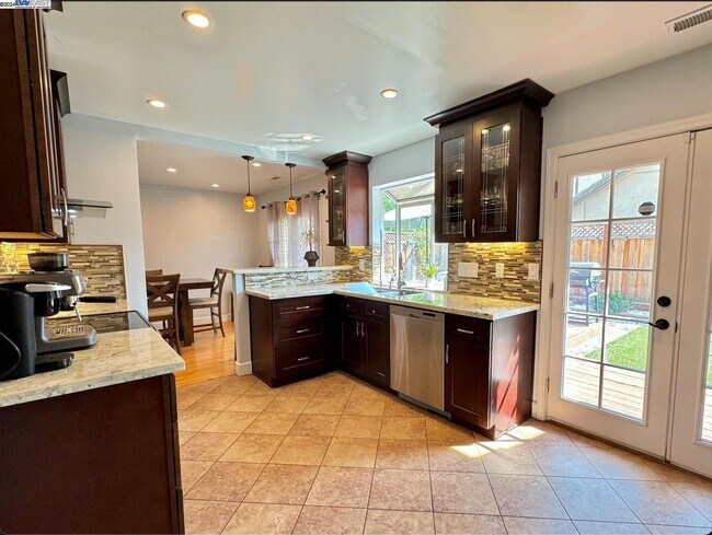 Foto del edificio - 35625 Pond Dr