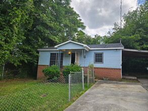 Building Photo - 2120 Mutual Ave